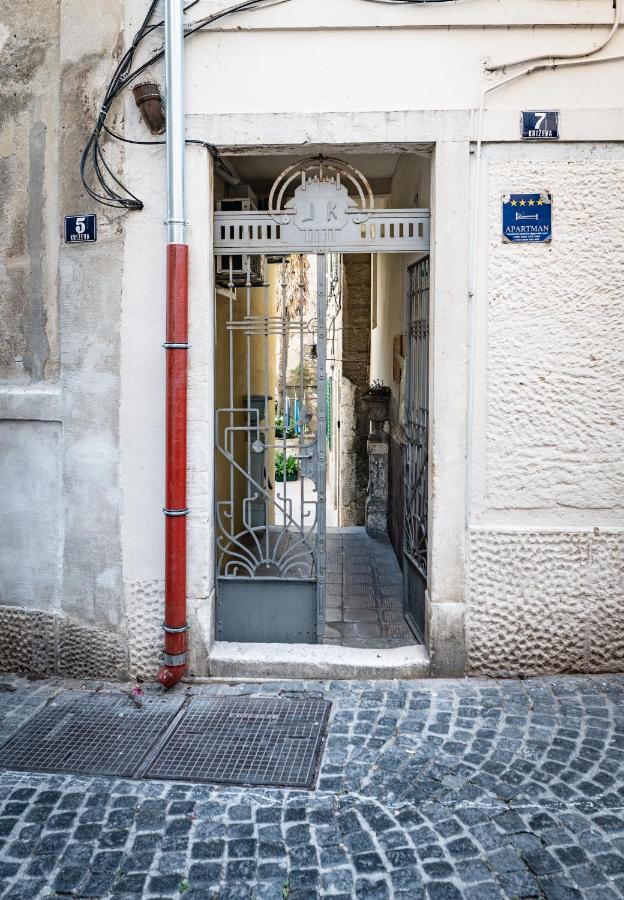 Vitelli Apartments And Rooms Split Luaran gambar